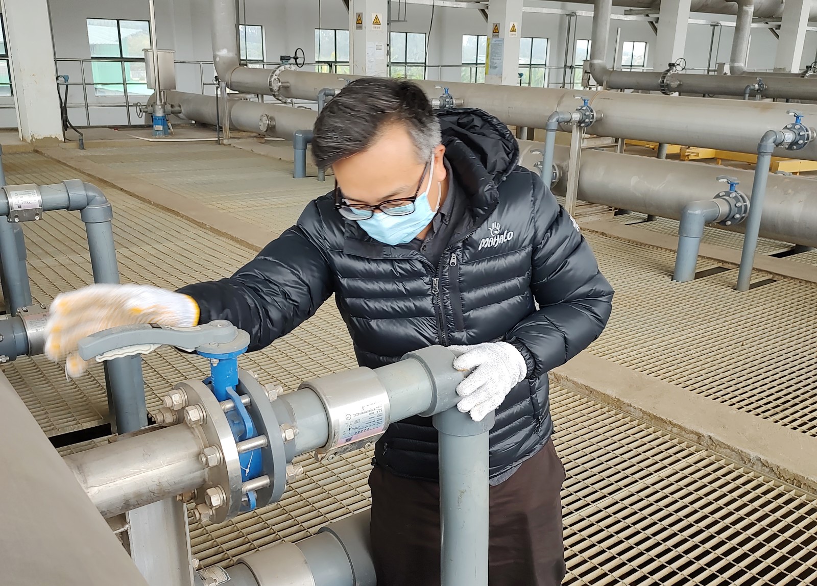 陳博個人100.jpg 陳博個人100.jpg