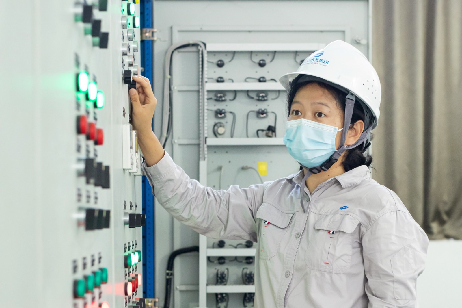 時小妮A面.jpg 時小妮A面.jpg