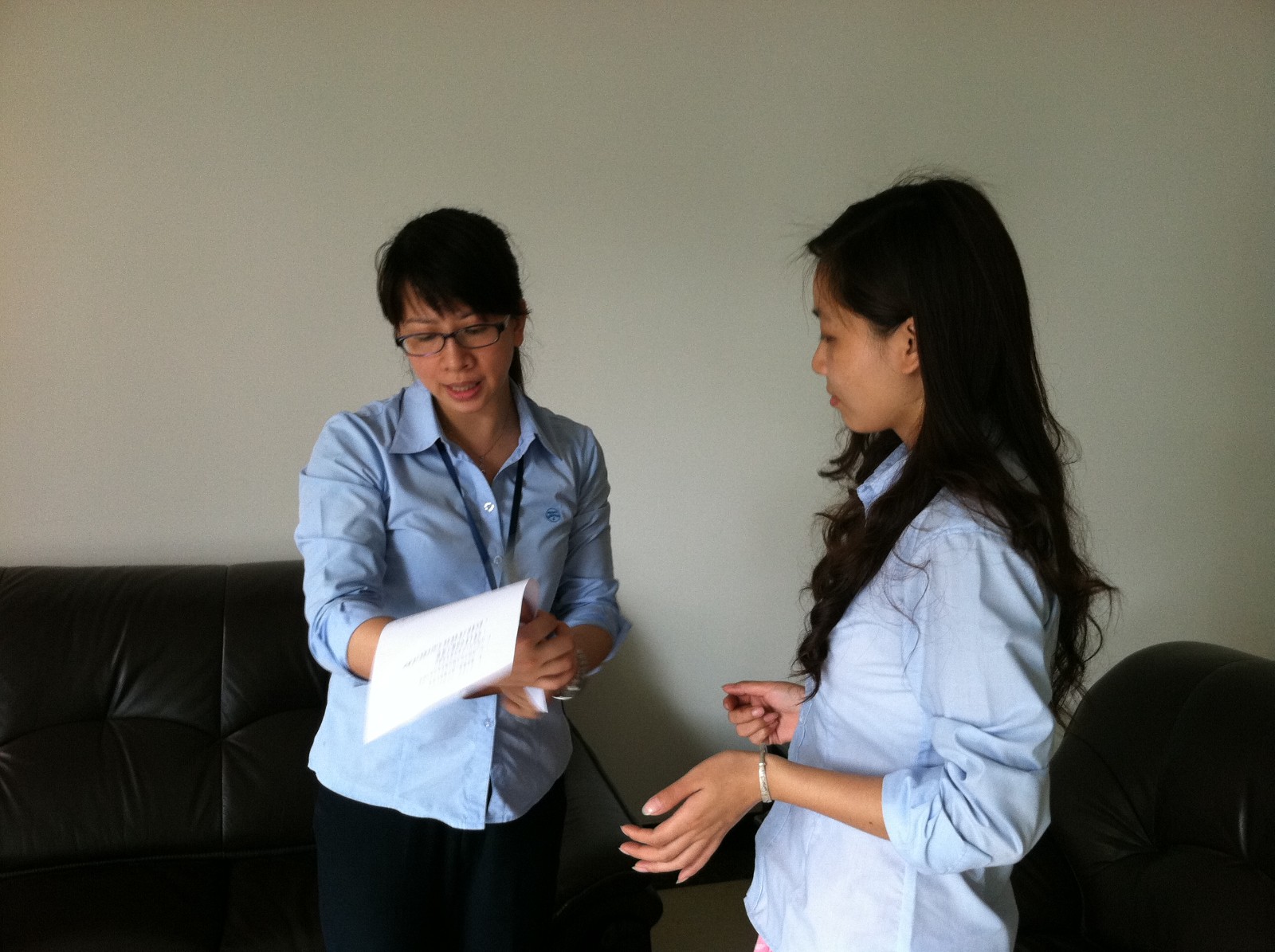 李保靈A面.jpg 李保靈A面.jpg