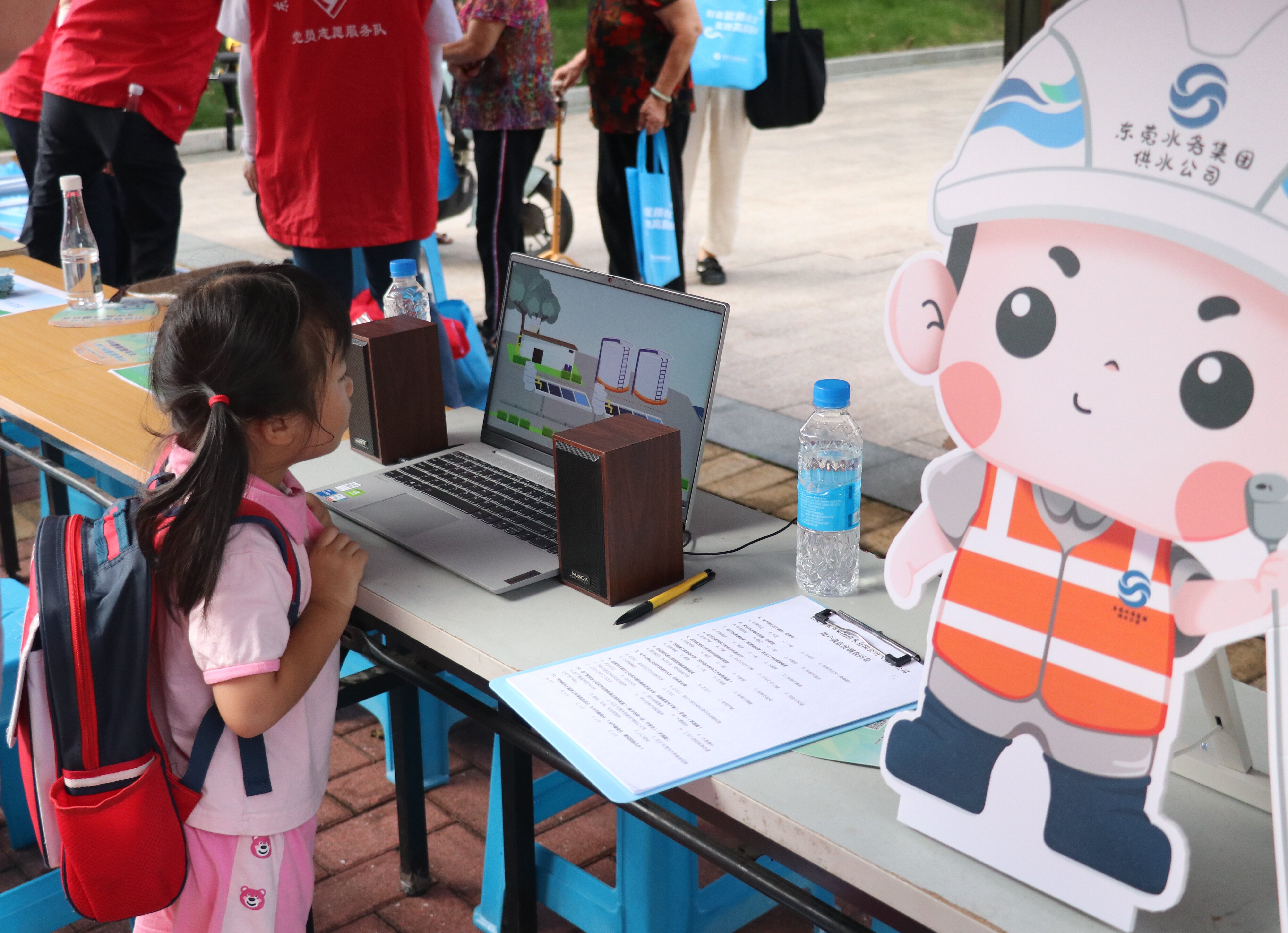 活動(dòng)現(xiàn)場(chǎng)-大朗1.jpg 活動(dòng)現(xiàn)場(chǎng)-大朗1.jpg