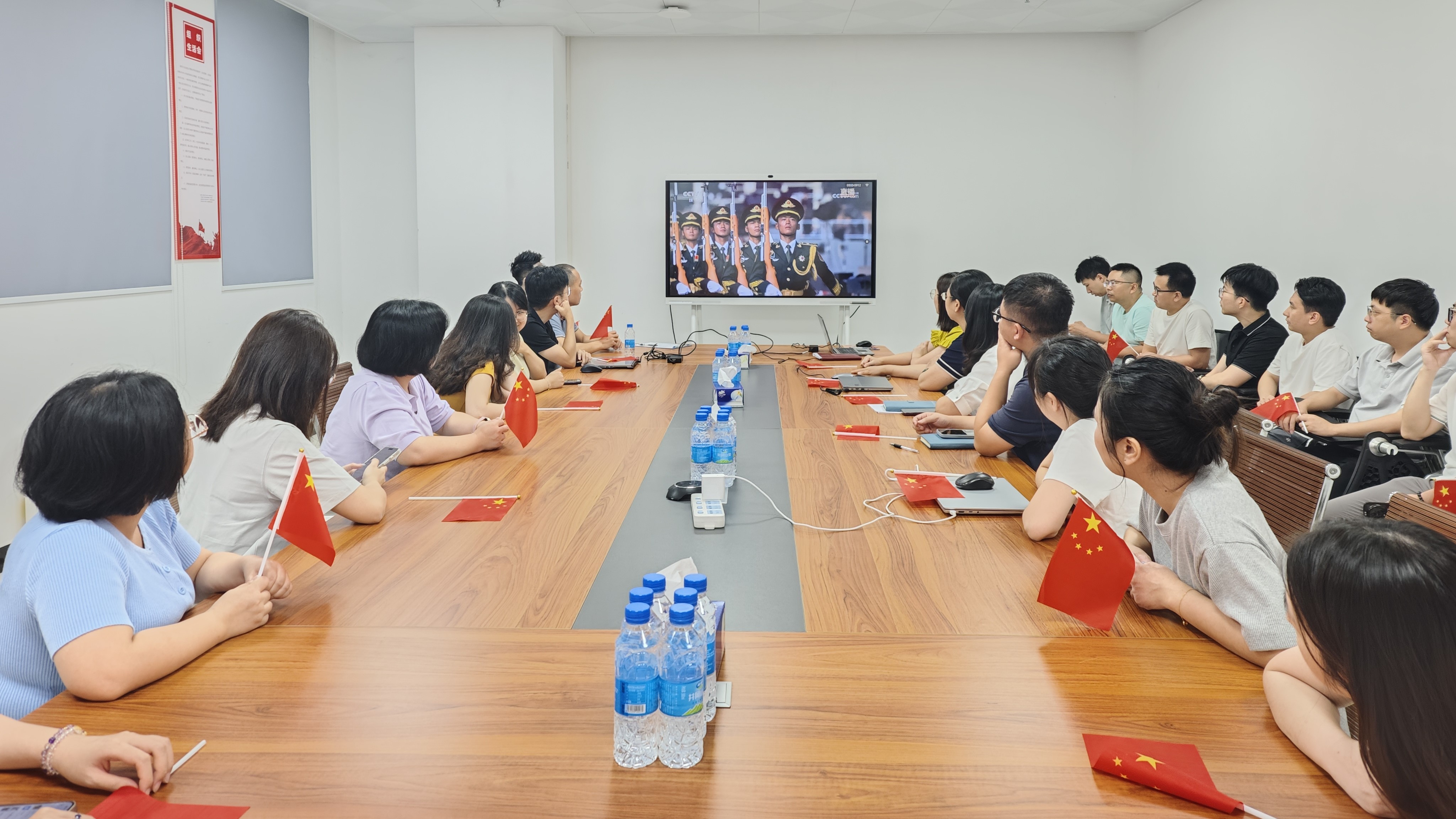 727dab12095cdff784172d661fe3c76.jpg 727dab12095cdff784172d661fe3c76.jpg